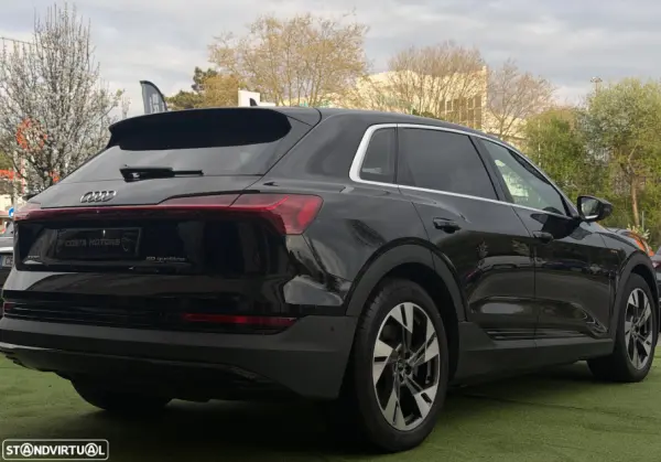 Audi e-tron 50 quattro 4