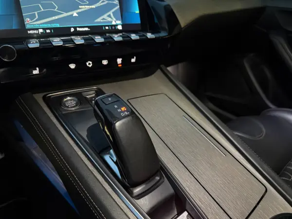 Peugeot 508 SW Plug-In Hybrid 225 e-EAT8 GT Pack 9