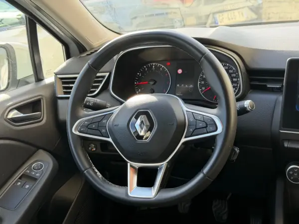 Renault Clio 1.0 TCe Zen Bi-Fuel 10