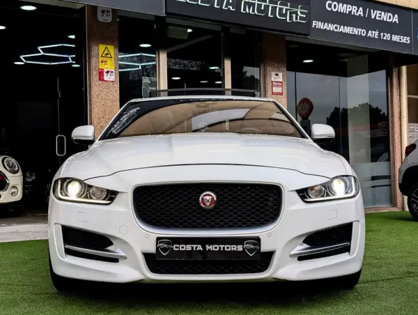 Jaguar XE 20d Aut. R-Sport 4