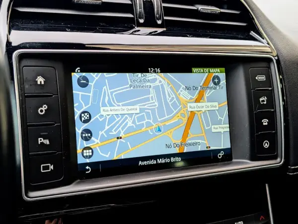 Jaguar XE 20d Aut. R-Sport 14