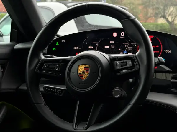 Porsche Taycan 4S Bateria Performance Plus 14