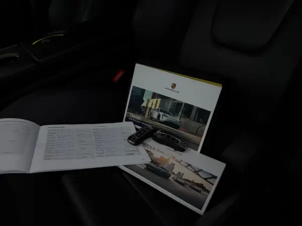 Porsche Taycan 4S Bateria Performance Plus 29