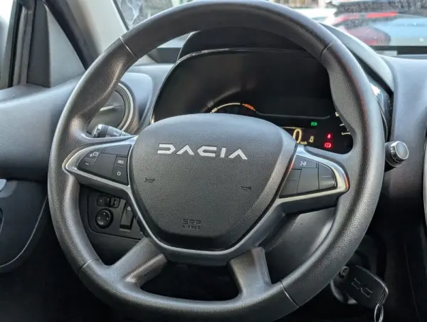 Dacia Spring Electric 45 Expression 17