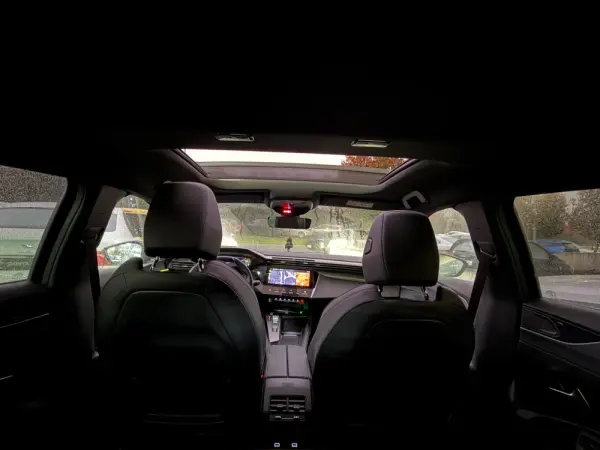 Peugeot 408 Plug-In Hybrid 225 e-EAT8 GT Exclusive 22