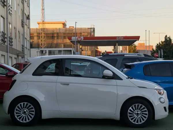 Fiat 500e 42kWh 3
