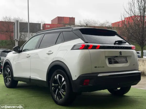 Peugeot e-2008 50 kWh GT Pack 2