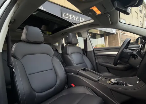 MG ZS EV 44.5 kWh Luxury 5