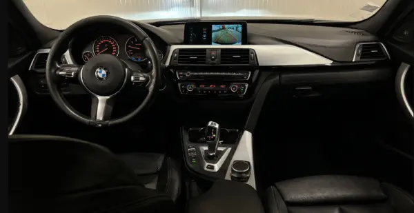 BMW 330 e iPerformance Line Luxury 2