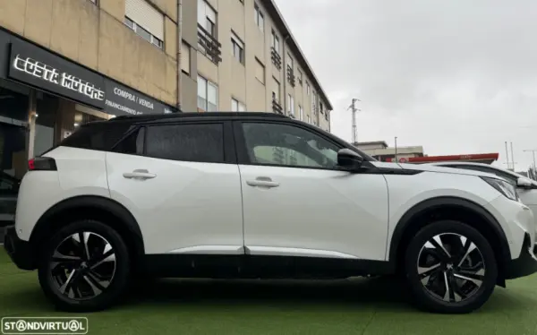 Peugeot e-2008 50 kWh GT Pack 3