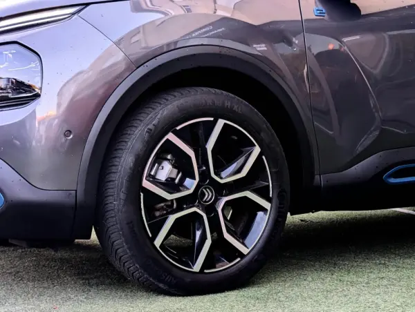 Citroen e-C4 50 kWh Shine 5