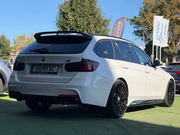 BMW 318 5