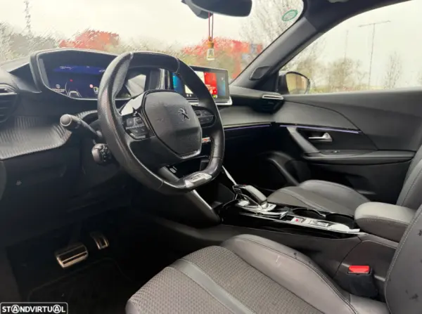 Peugeot e-2008 50 kWh GT Pack 5