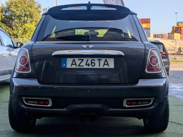 MINI 3 Portas Cooper SD 5