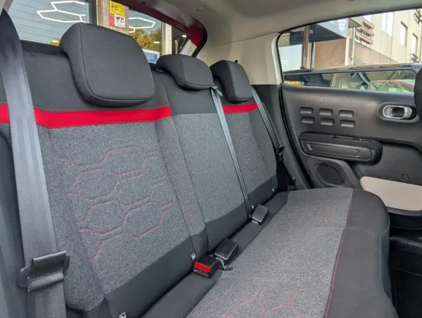 Citroen C3 1.2 PureTech Shine Pack 11