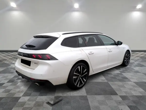 Peugeot 508 SW 1.6 Hybrid GT Pack e-EAT8 3
