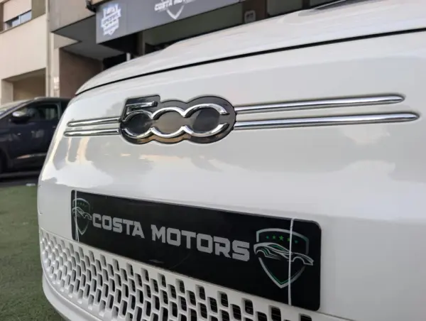 Fiat 500e 42kWh 4