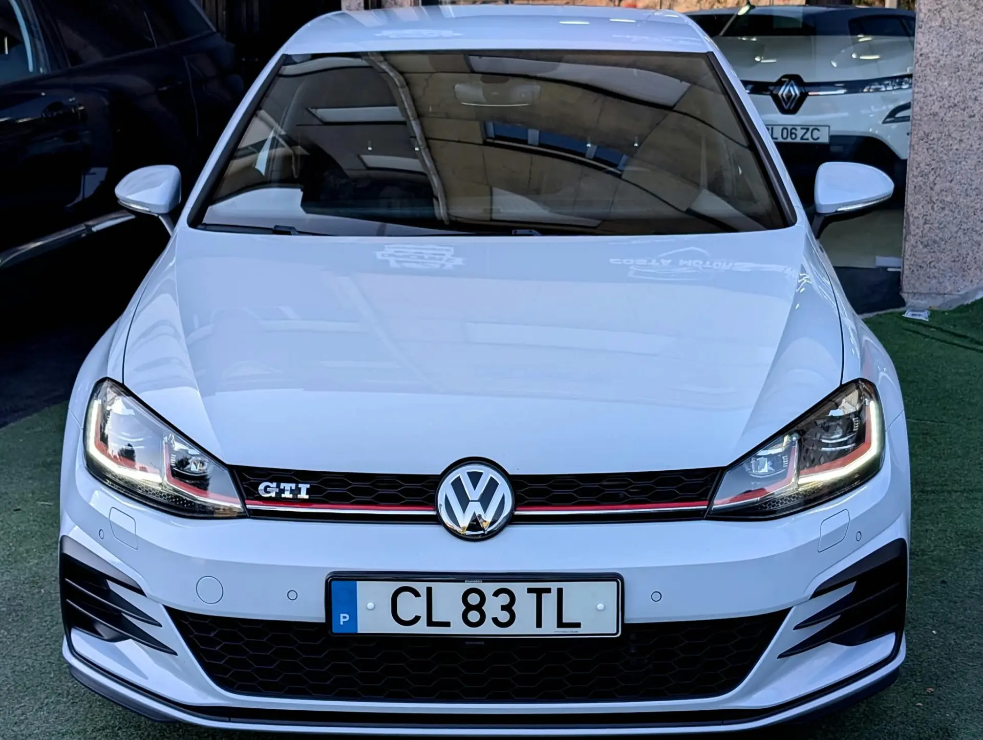 Volkswagen Golf 2.0 TSI GTI DSG Performance 3