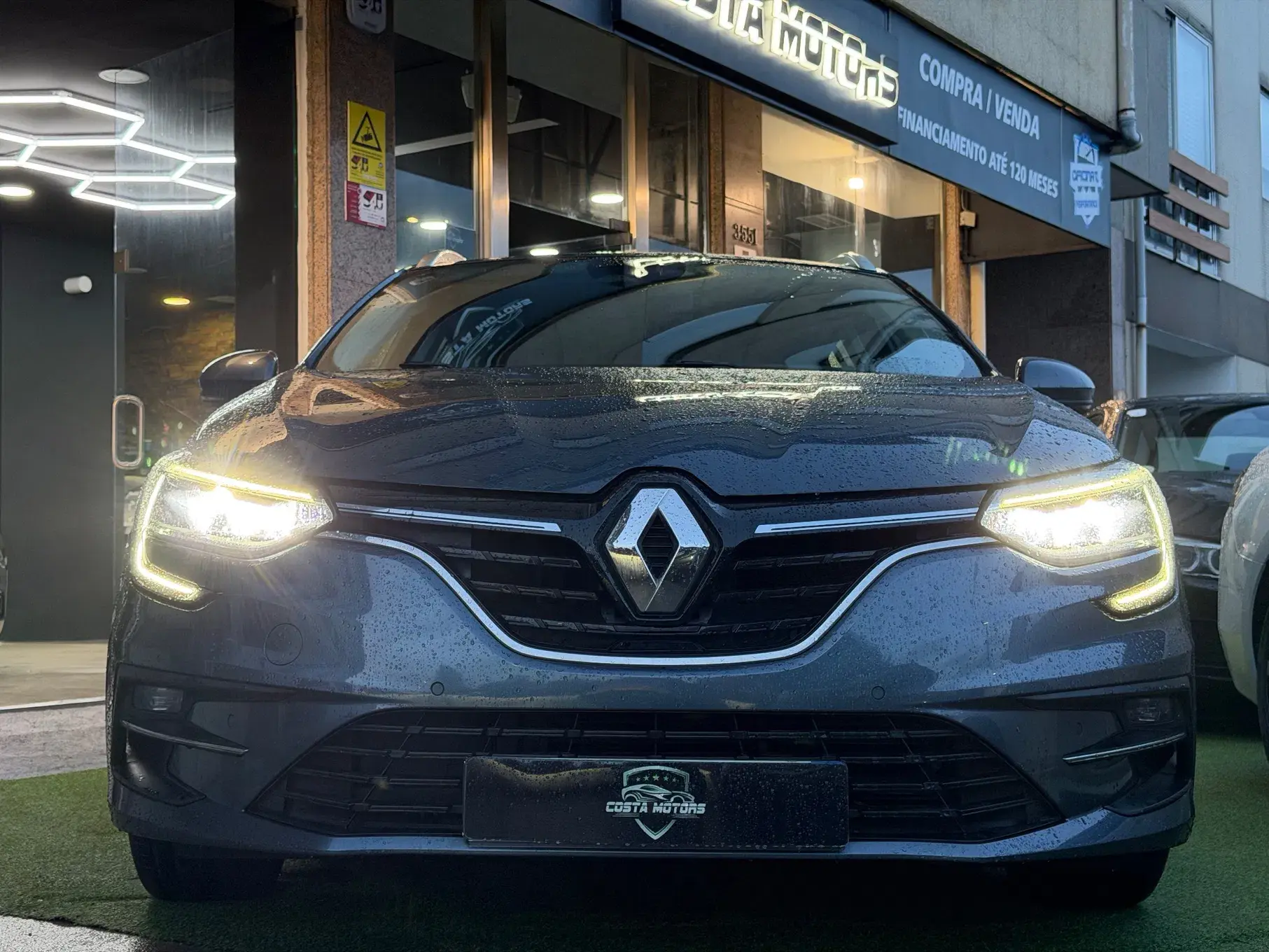Renault Mégane Sport Tourer 1.6 E-Tech Plug-In Limited 5