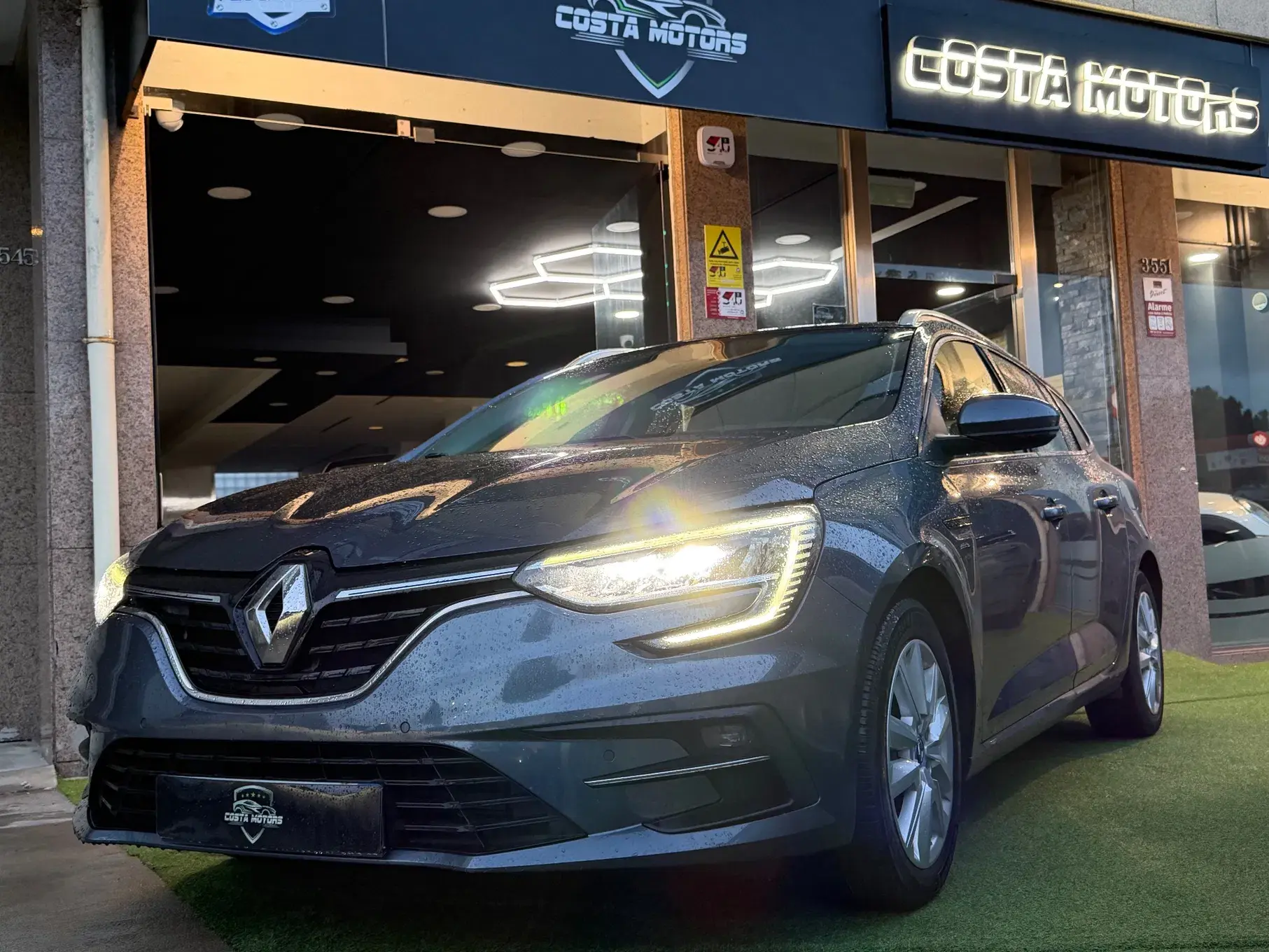 Renault Mégane Sport Tourer 1.6 E-Tech Plug-In Limited 8