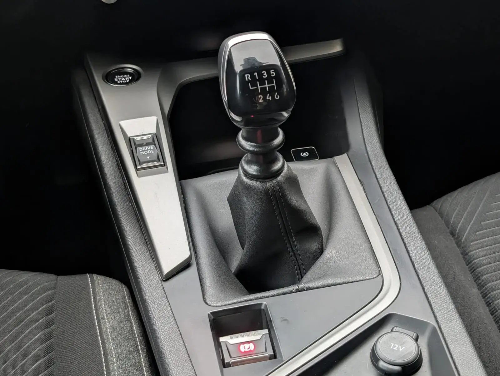 Peugeot 308 SW BlueHDi 130 Stop & Start Active Business-Pack 15