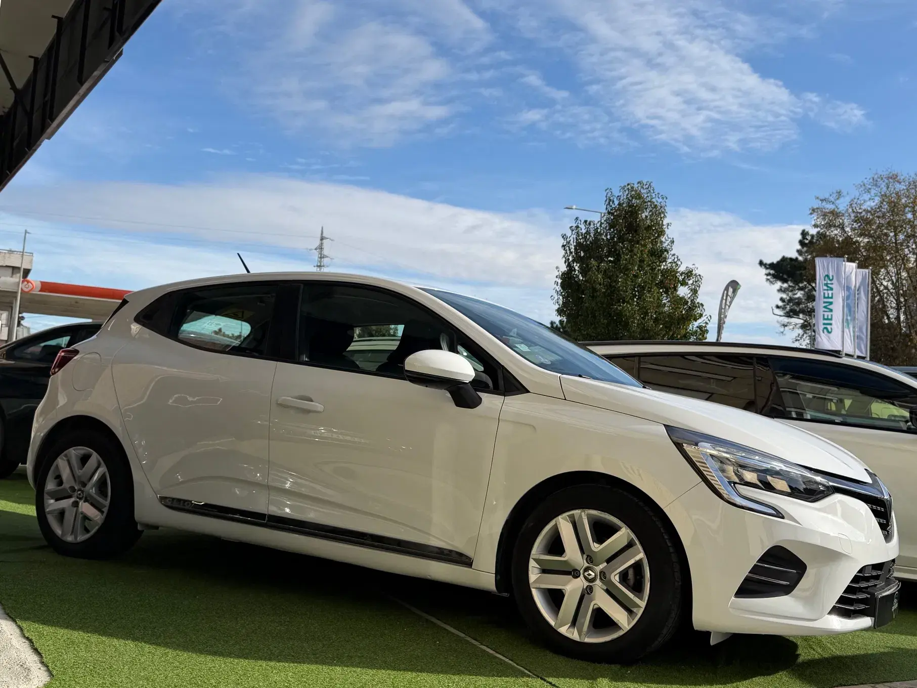 Renault Clio 1.0 TCe Zen Bi-Fuel 3