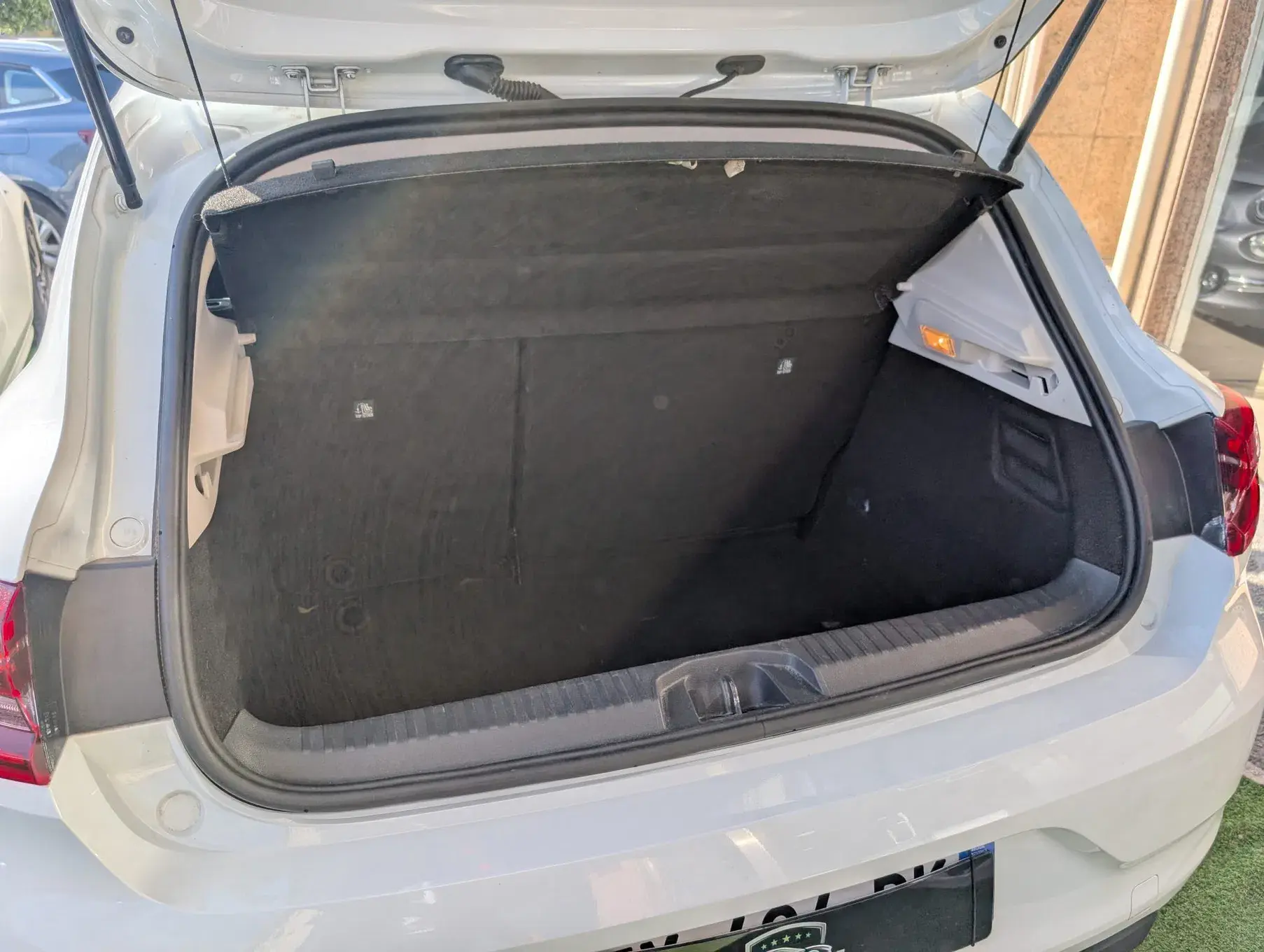 Renault Clio 1.0 TCe Zen Bi-Fuel 16