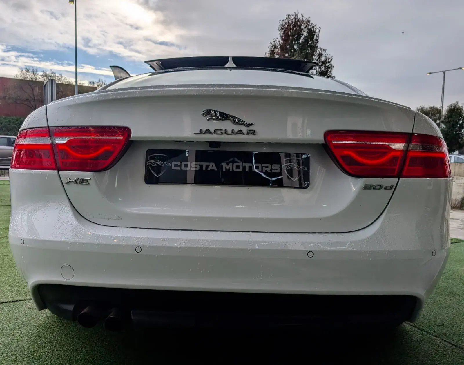 Jaguar XE 20d Aut. R-Sport 15