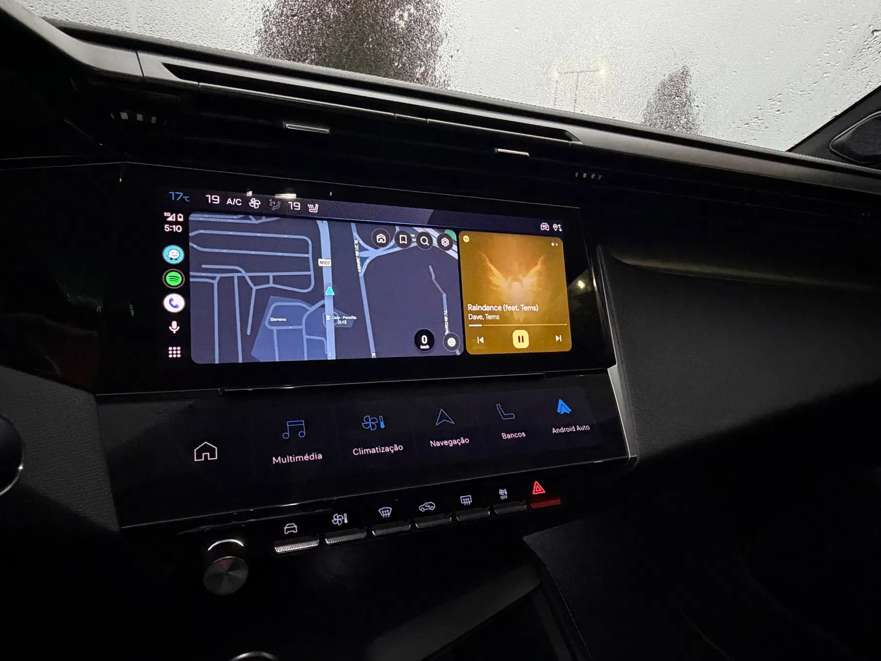 Peugeot 408 Plug-In Hybrid 225 e-EAT8 GT Exclusive 13