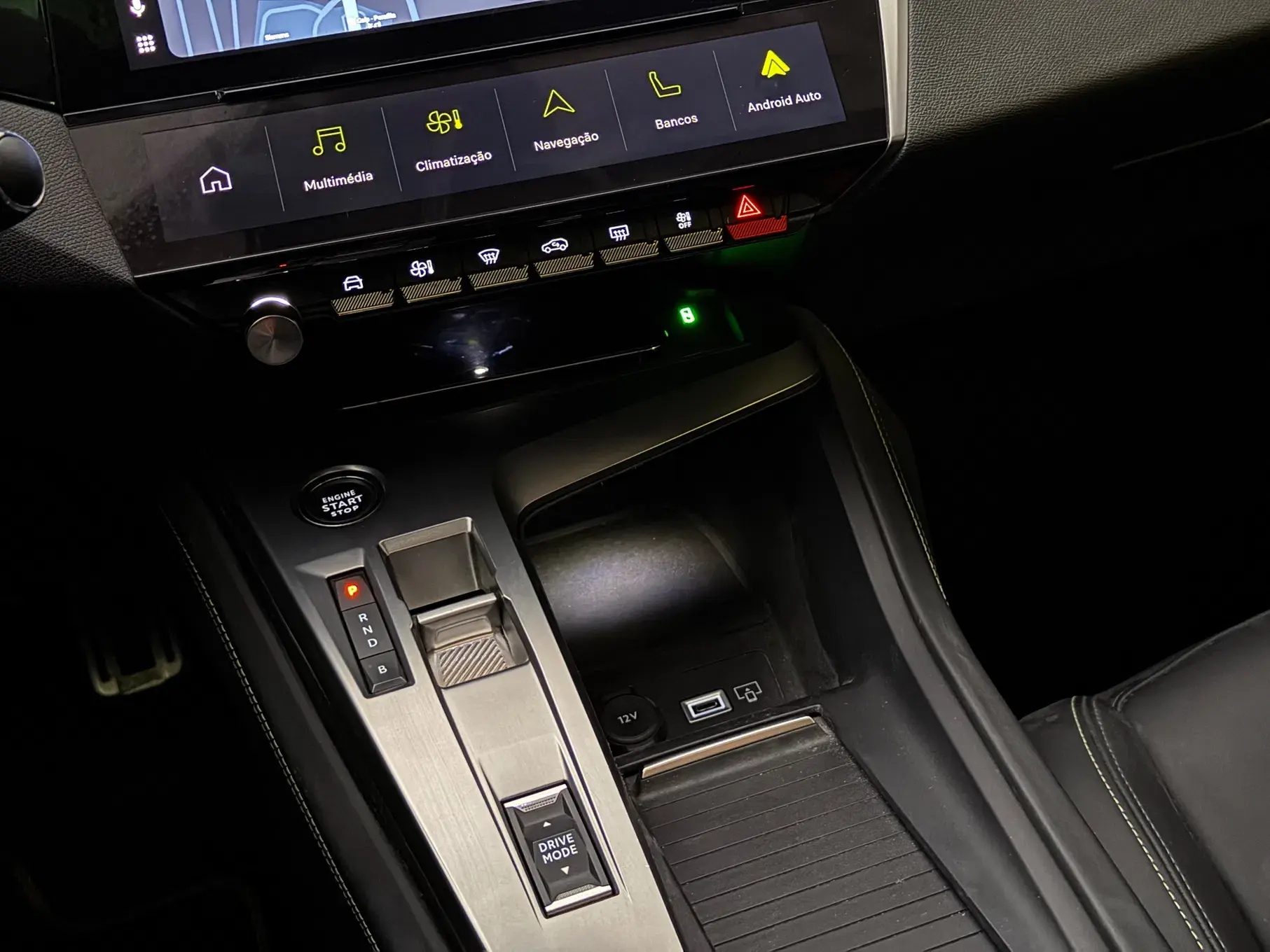 Peugeot 408 Plug-In Hybrid 225 e-EAT8 GT Exclusive 20