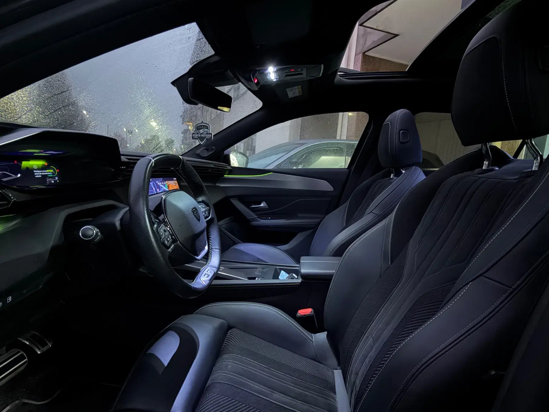 Peugeot 408 Plug-In Hybrid 225 e-EAT8 GT Exclusive 25