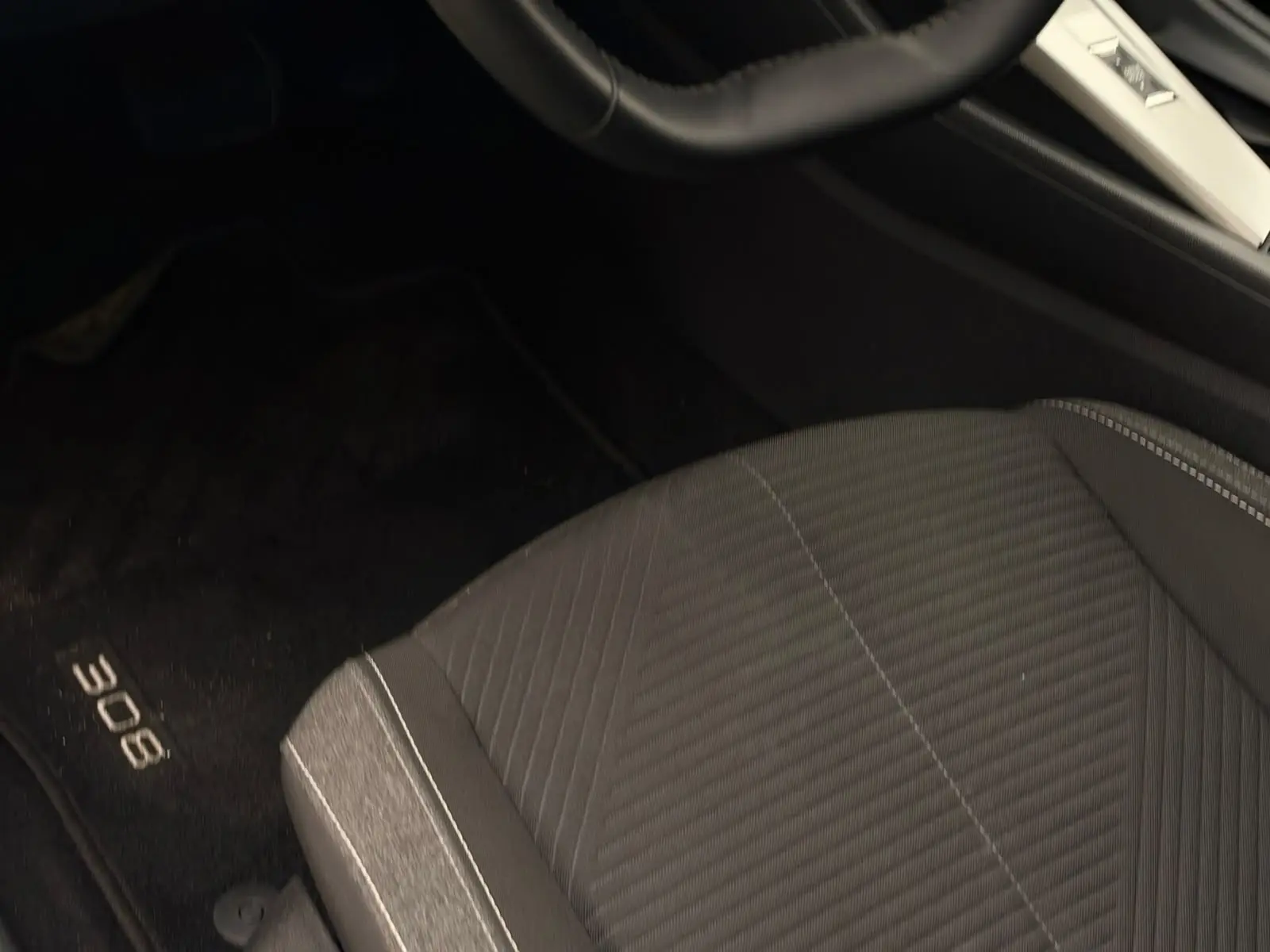 Peugeot 308 180 e-EAT8 Active Pack 14