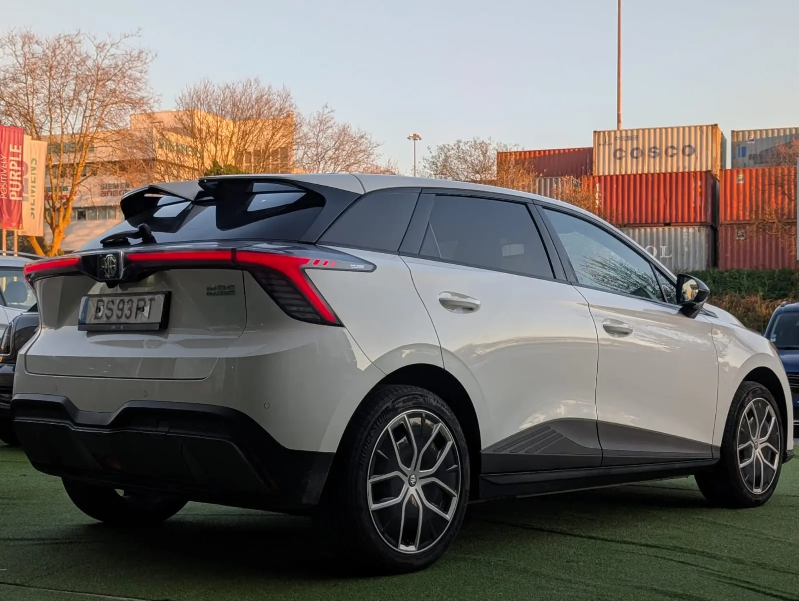 MG MG4 77kwh Long Range Luxury 4