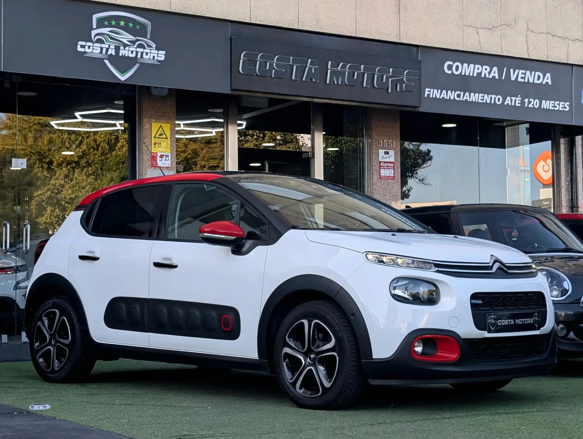 Citroen C3 1.2 PureTech Shine Pack 1