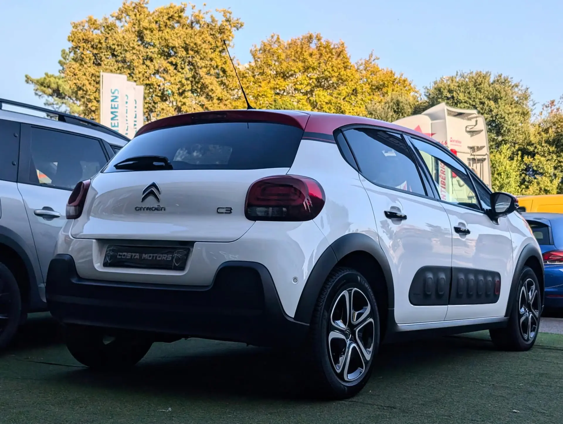 Citroen C3 1.2 PureTech Shine Pack 5