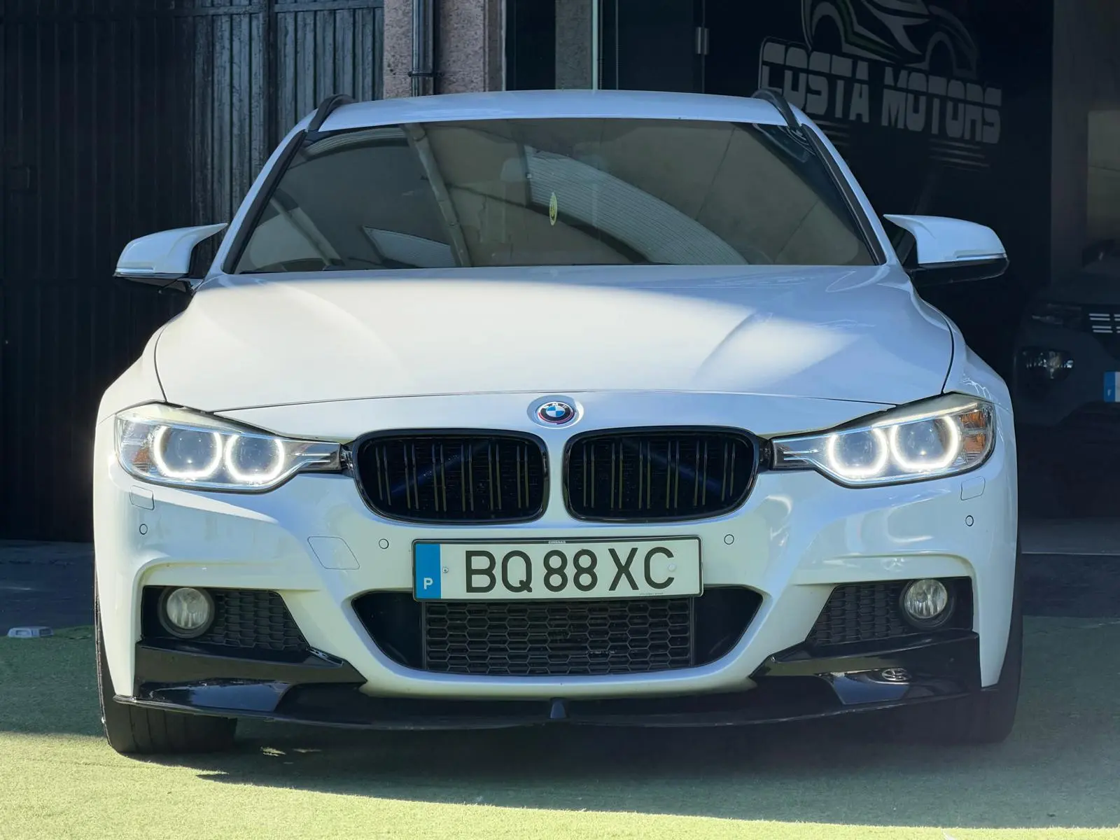 BMW 318 2