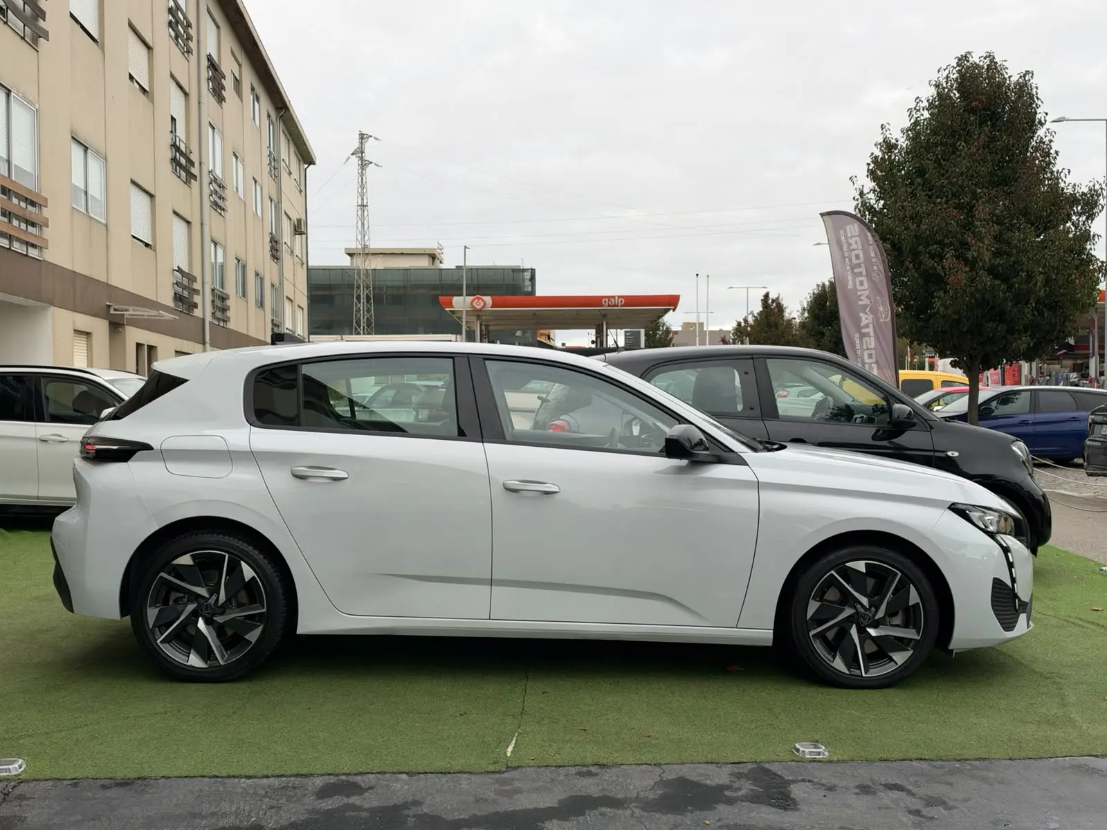 Peugeot 308 180 e-EAT8 Active Pack 8