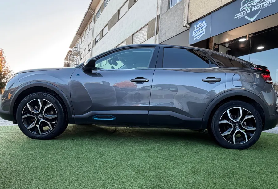 Citroën e-C4 Shine 5