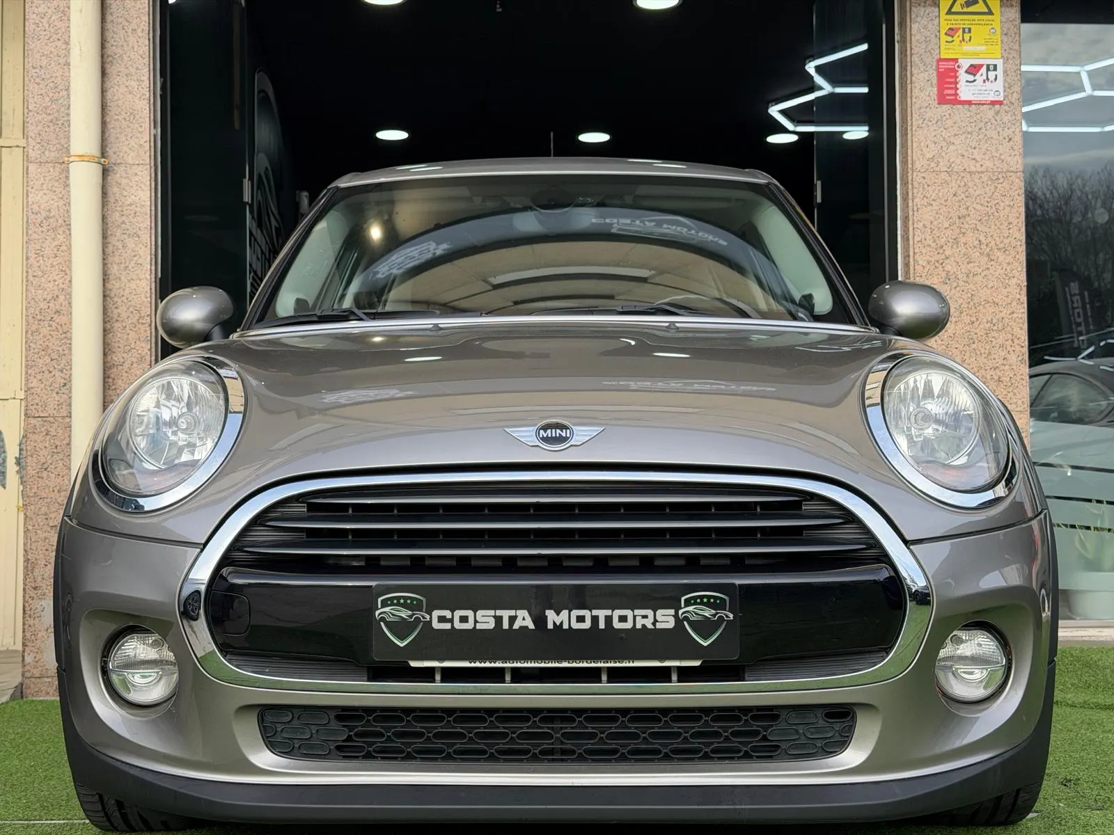 MINI 5 Portas Cooper D Marylebone Auto 2
