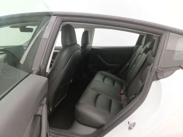 Tesla Model 3 Performance Dual Motor AWD 15