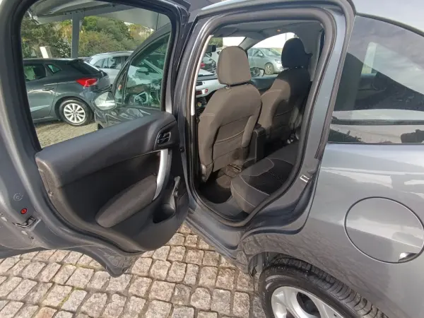 Citroën C3 1.4 HDi Seduction 7