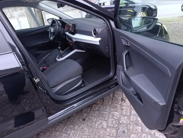 SEAT Arona 1.0 TSI Style 11