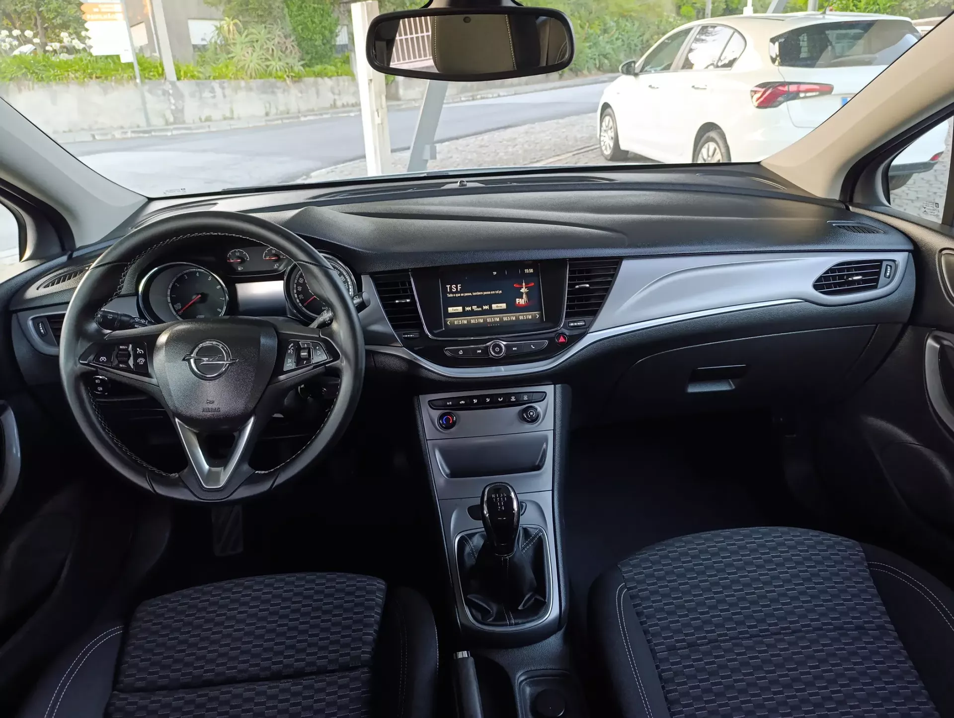 Opel Astra Sports Tourer 1.0 Dynamic S/S (2016-2017) 7