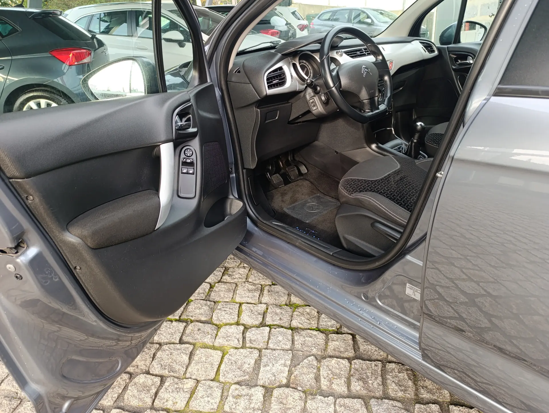 Citroën C3 1.4 HDi Seduction 5