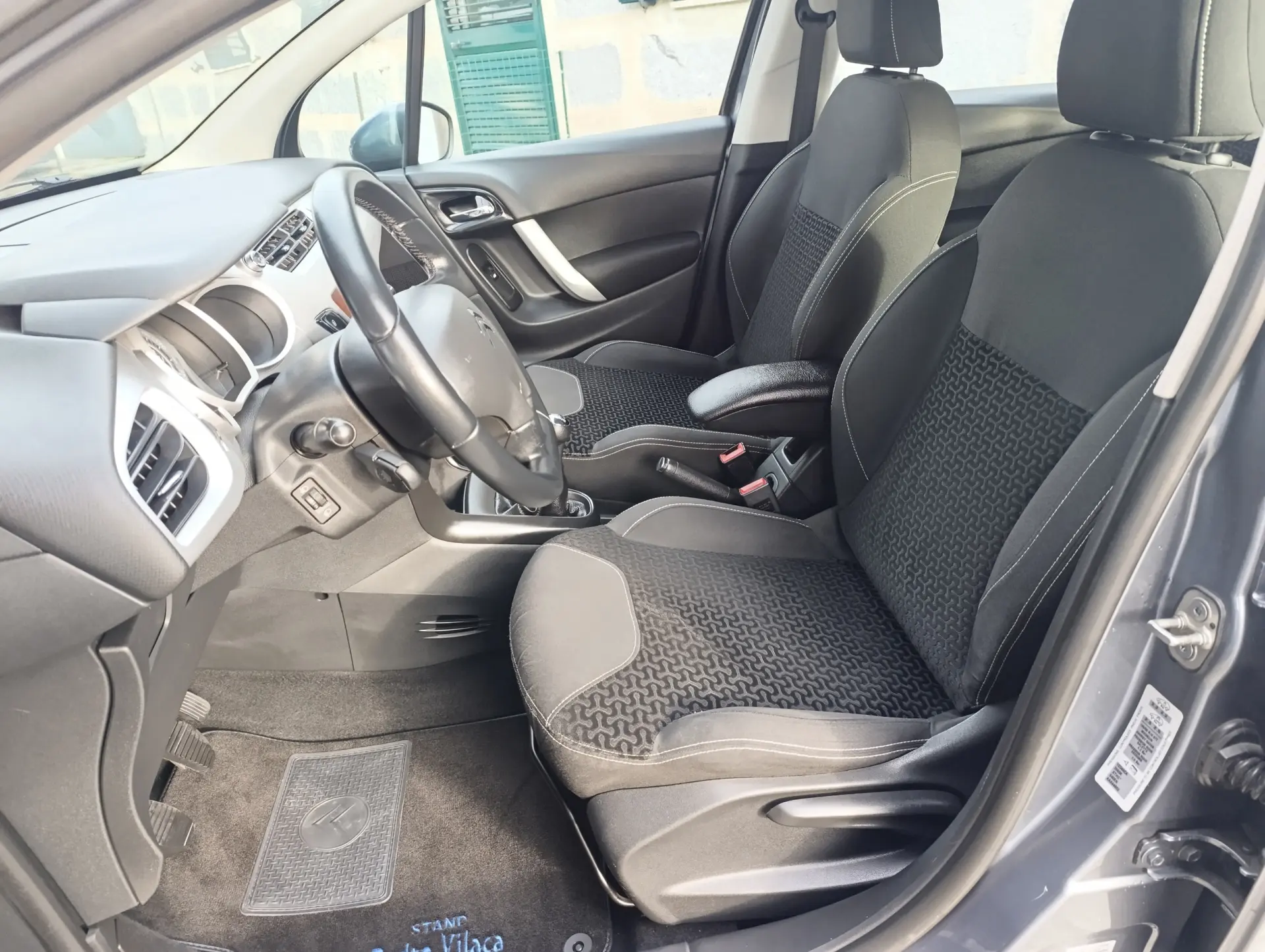 Citroën C3 1.4 HDi Seduction 6