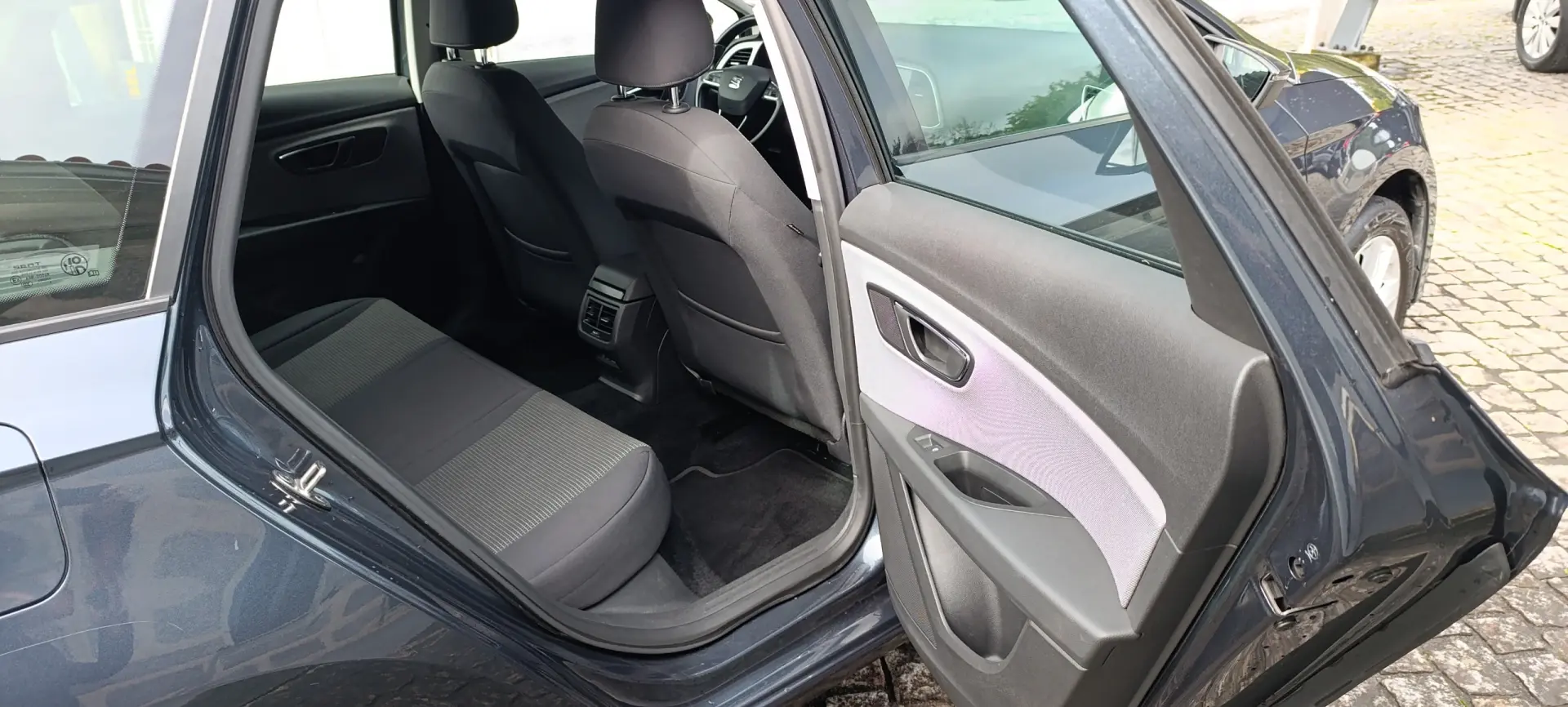 SEAT Leon ST 1.6 TDI Style S/S 11