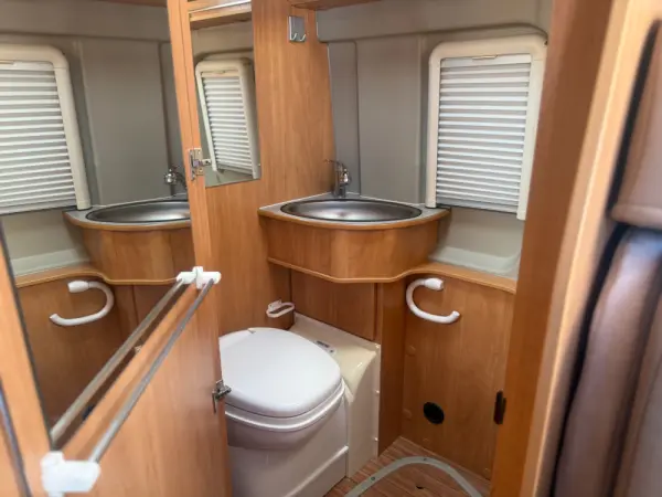 Citroën Jumper 2.2 BlueHDi 35 L4 CD Control 24