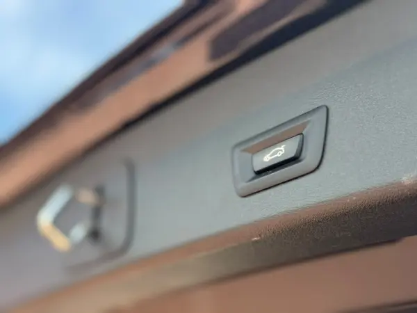 BMW X1 16 d sDrive Corporate Edition Auto 25