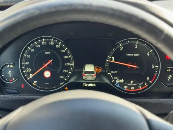 BMW 320 d xDrive Auto 23