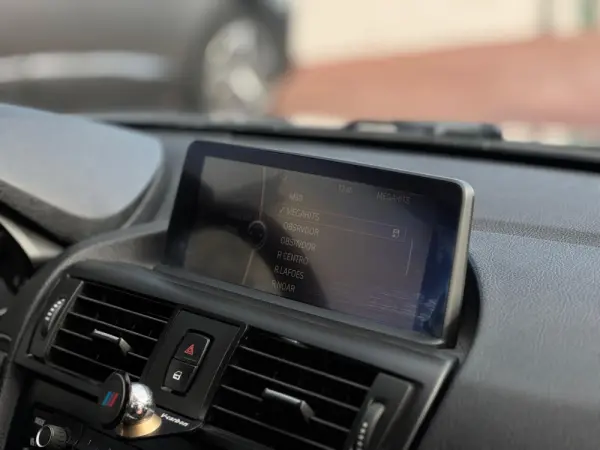 BMW 118 d Line Urban 17